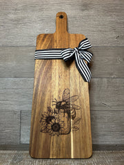 Laser Engraved Charcuterie Board - Honey Bee Theme